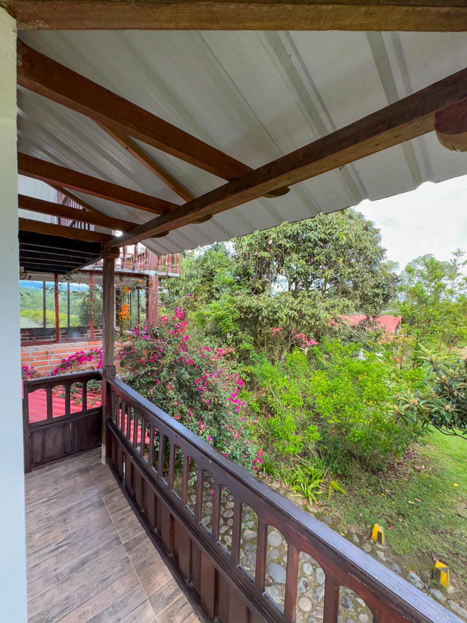 Hostal Pachamama San Agustín Esterno foto