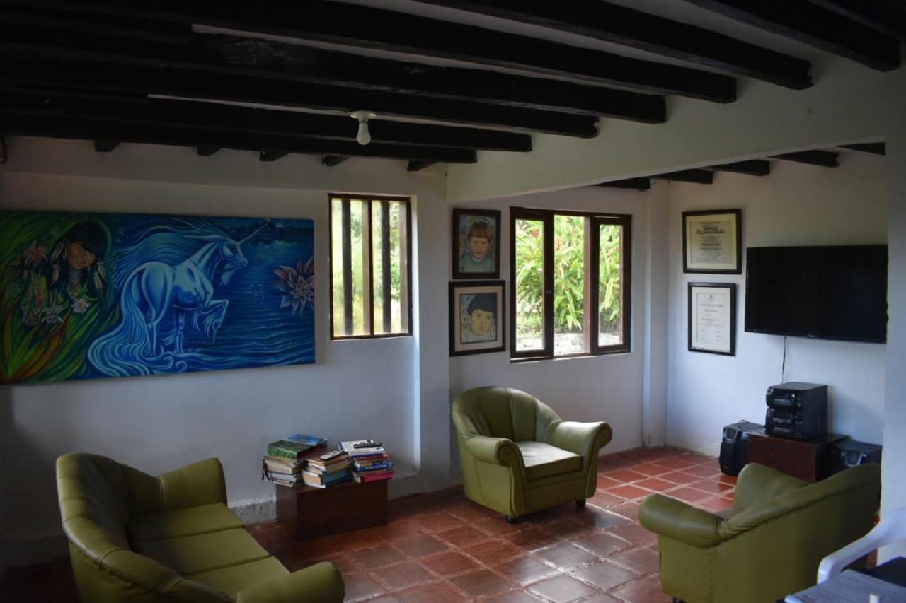 Hostal Pachamama San Agustín Esterno foto
